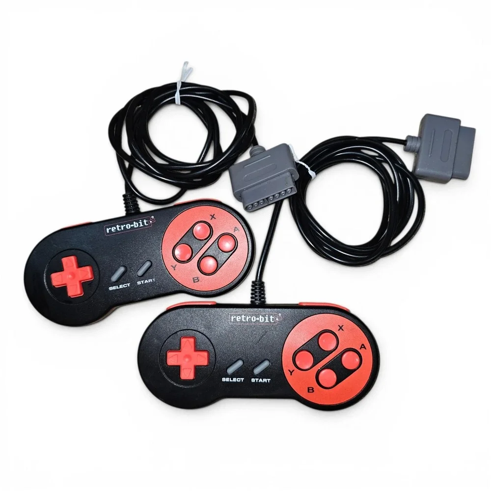SNES Controllers Retro-Bit Set of 2 Black Red Excellent Wired 16-Bit Gamepads